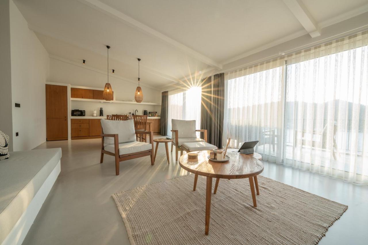 Gizz Suites Fethiye Esterno foto