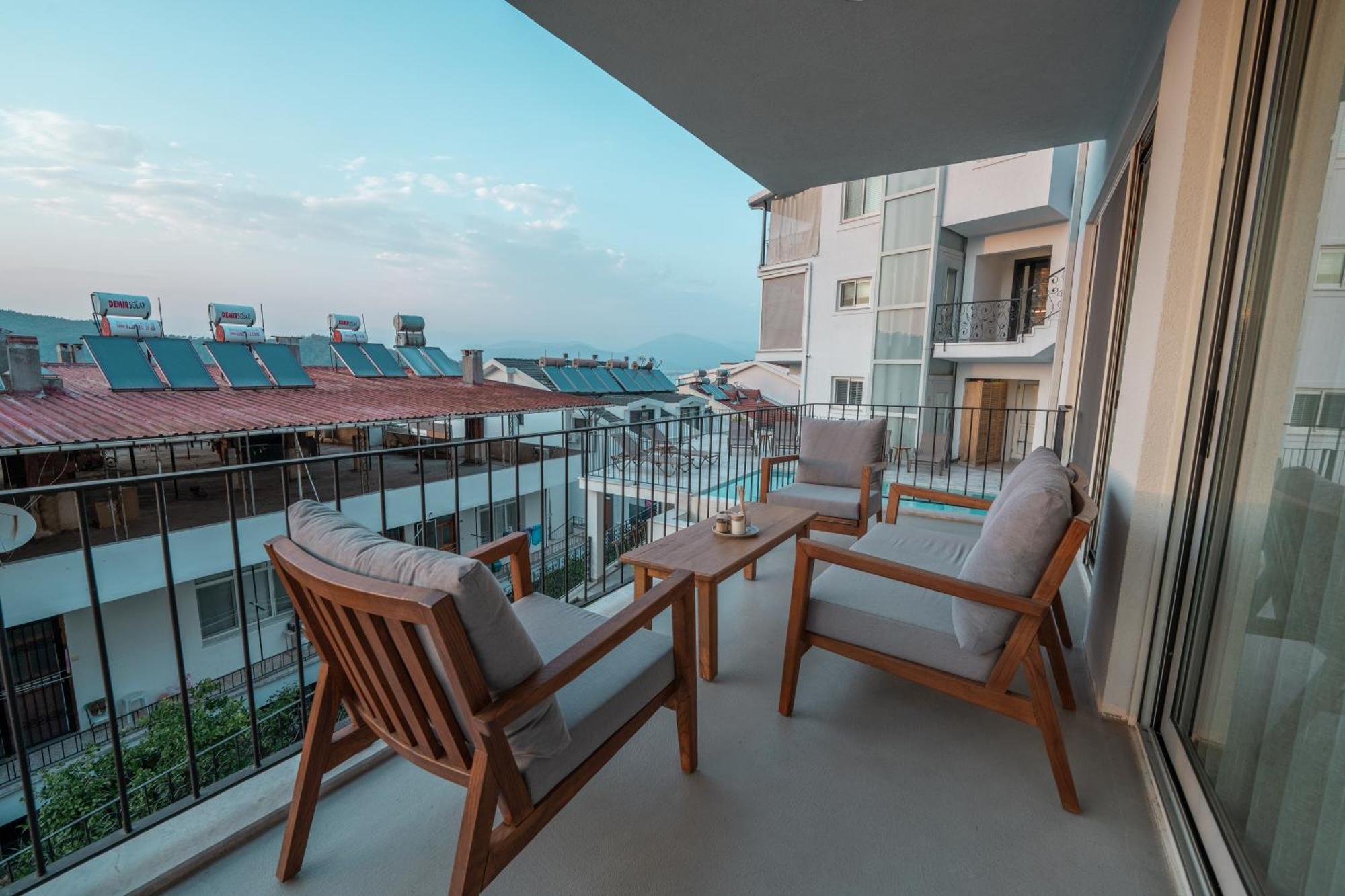 Gizz Suites Fethiye Esterno foto